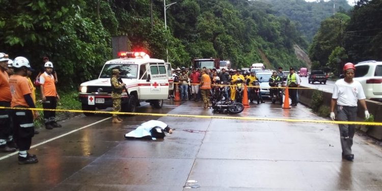 Racha de accidentes deja muertos y lesionados en varios puntos del país