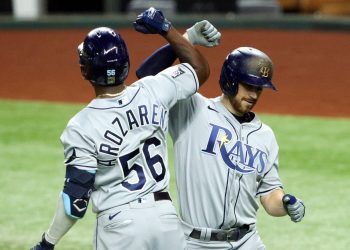 Los Rays igualan la Serie Mundial al vencer 6-4 a Los Dodgers