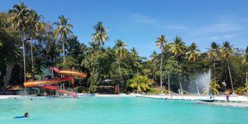 Parques y turicentros abren con capacidad al 75 %