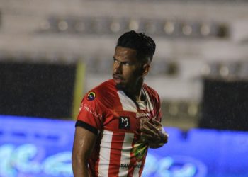 Denis Pineda, jugador de Técnico Universitario: «No tengo problema en ser descarado en la cancha»