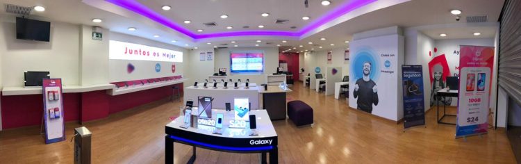 Digicel cuenta con 19 tiendas con servicio al cliente en todo El Salvador, además, la compañía encenderá su red 4.5 G Advance el próximo diciembre. / Foto Digicel
