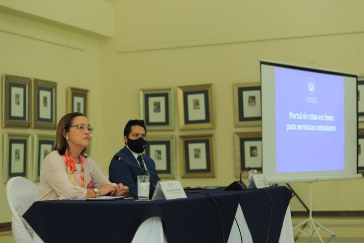 La cancillería habilitó la primera fase de un portal de citas en línea en la red de consulados. Foto: Cortesía.
