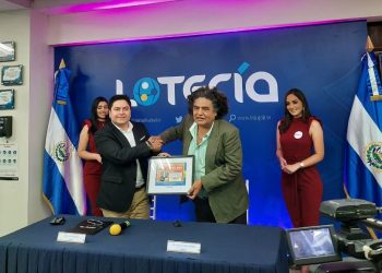 Rinden tributo a la trayectoria de Alfredo José