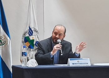 Camarasal prevé que empresas tardarán un año en recuperarse tras cierre por COVID-19