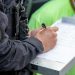 ICE arresta a más de  170 inmigrantes en ciudades santuario en EE.UU.