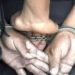 Policía es condenado por golpear y amenazar con su arma a su pareja