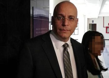 El magistrado acusado por manosear a una niña enfrentará juicio