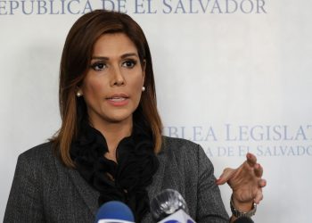 Embajadora de El Salvador en EE. UU. centrará su trabajo en la cooperación e inversión contra la migración irregular