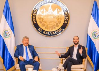 Gobierno lanza apoyo para 200,000 empresas