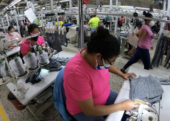 Sector industrial logra tres meses consecutivos de crecimiento luego de reapertura económica