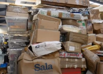 Hallan en casa de un acumulador compulsivo tesoros estimados en 5 millones de dólares