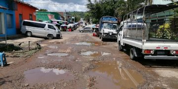 Buenas calles municipales, una deuda histórica en Santa Ana