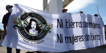 Mujeres rurales buscan diálogo para garantizar tierras