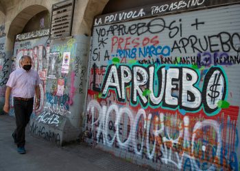 Chile reducirá toque de queda en día del plebiscito nacional