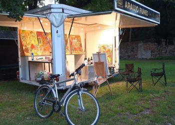 Pintor salvadoreño inaugura primer taller artístico en Alemania