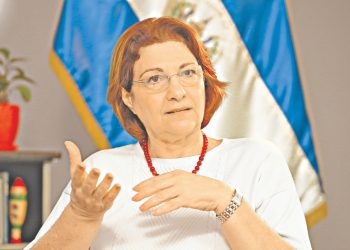 Mineducyt lanzará Aula Móvil para estudiantes sin conectividad