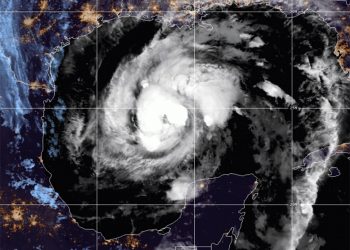 Huracán Zeta se dirige a costa del Golfo en Estados Unidos