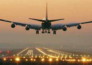 Aerolíneas compensarán a «varados»