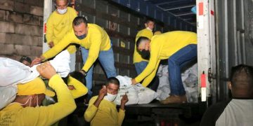 Privados de libertad continúan con la entrega de paquetes alimenticios