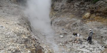 Analizan cambio de color en las aguas de Los Infiernillos, en San Vicente