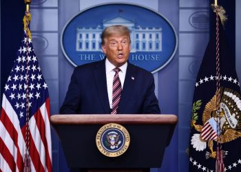 Donald Trump insiste en que se recibieron votos de forma ilegal en elecciones EE.UU.