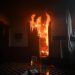Manifestantes en Guatemala incendian la sede del Congreso