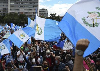 Fotos: los dos rostros del descontento social en Guatemala