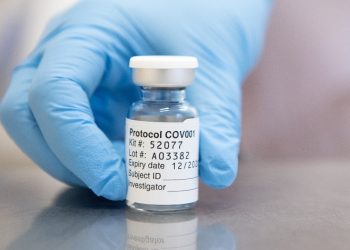 Salud distribuirá vacuna contra COVID-19 en 100 centros de vacunación en El Salvador