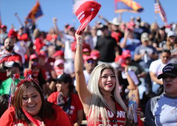 Voto latino será decisivo para definir el próximo presidente de los Estado Unidos