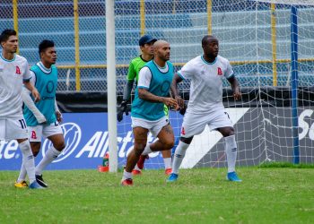 Honor salvadoreño en manos del Alianza que enfrenta al Motagua en Liga Concacaf