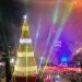 San Salvador se vistió de gala para encender su Árbol de Navidad en el Salvador del Mundo
