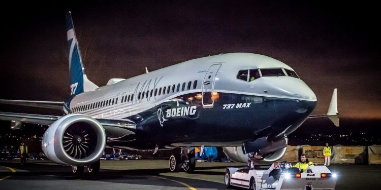 La compañía
American Airlines
ya anunció su
intención de incluir
al 737 MAX en su
grilla, con un vuelo
el 29 de diciembre
para un trayecto
entre Miami y
Nueva York. FOTO / AFP