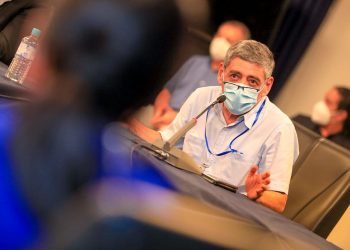 Empresarios de buses exigen aprobación de compensación económica