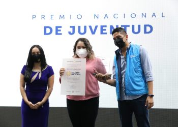 Injuve premia el talento y esfuerzo juvenil