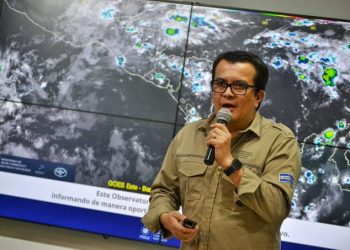 «Que la tormenta Iota ya ha terminado no significa que el riesgo se ha ido»: ministro de Medio Ambiente