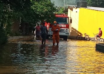 Desbordamiento del Lago de Güija afecta a comunidades en Santa Ana