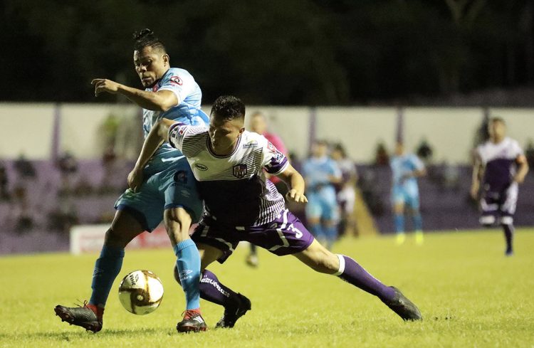 Michel Mercado está a disposición de Alianza para jugar ante Chalatenango. En el juego anterior fue expulsado.
