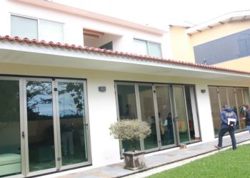 Incautan tres inmuebles a Figueroa, exministro de Saca