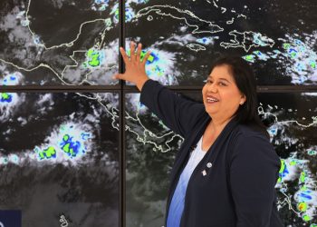 «Soy una científica y no solo en el área de meteorología»:  Sandra Yanira Martínez, meteoróloga salvadoreña