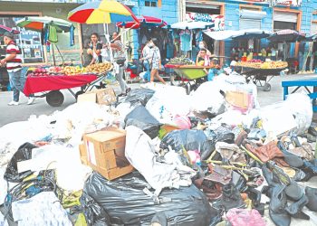 Astram denuncia falta de combustible para camiones recolectores en S. S.