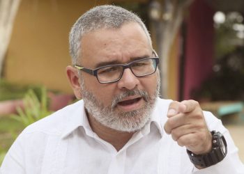 Falta de peritaje retrasa proceso contra el prófugo Mauricio Funes