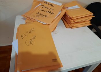 Falta de recursos materiales atrasa inscripción de planillas en La Unión