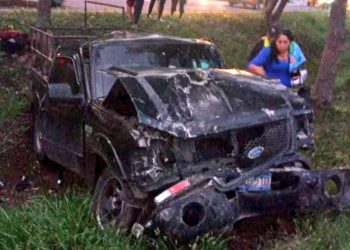 Fatal accidente automovilístico en carretera Comalapa