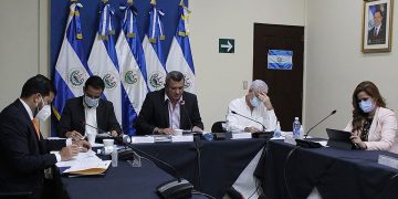 Minsal pagó $45 mil desde 2012 a diputado Corea
