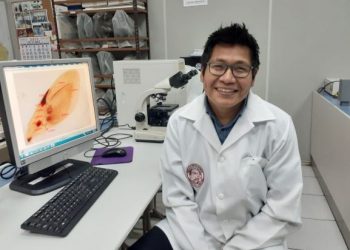 Joven biólogo es pionero en la entomología forense en El Salvador