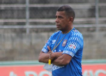 Mario Mayén Meza «Mi relación con Ernesto Corti será profesional»