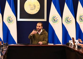 Gobierno entregará $75 millones a las alcaldías para la emergencia por huracán Eta