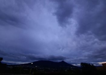 Huracán Eta se degrada a tormenta tropical