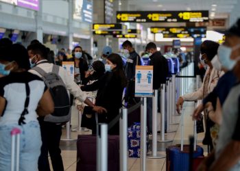 Panamá suspende ingresos desde Reino Unido y Sudáfrica por nueva cepa de COVID-19