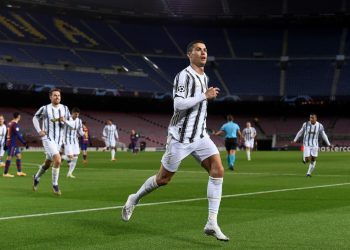 Liderada por Cristiano Ronaldo, la Juventus derrota por 3-0 al Barcelona en el Camp Nou